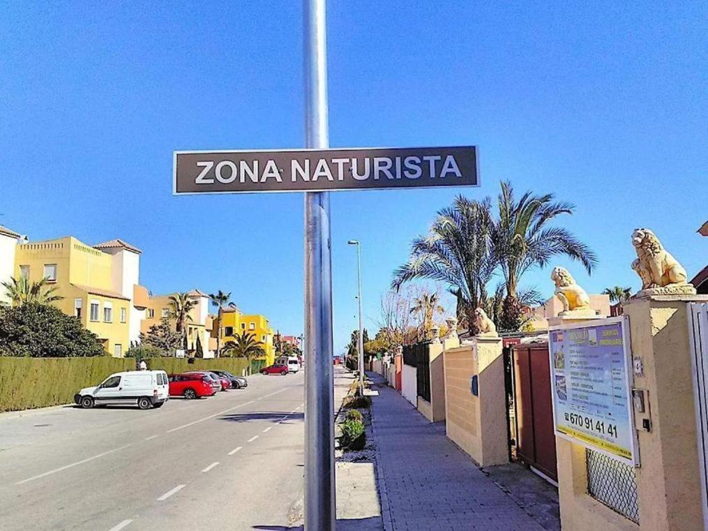 Casa Amy - Zona Naturista Playas de Vera Екстер'єр фото
